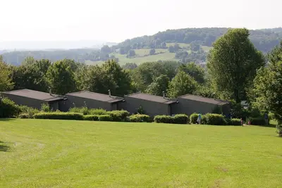 Image de Bungalow entretenu avec cheminée, à 4 km de Valkenburg