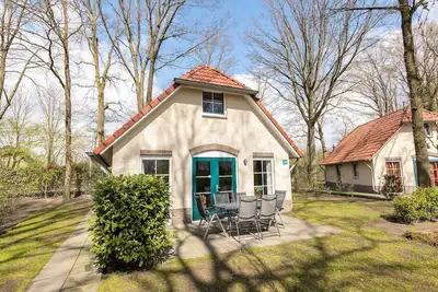 Image de Maison confortable avec douche Ă vapeur, Ă Twente