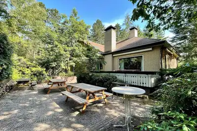Image de Villa א Doornspijk avec Piscine