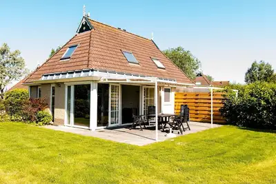 Image de Bungalow confortable à 4 km de Valkenburg