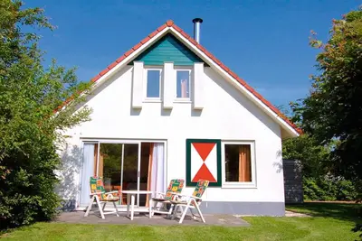 Image de Maison cosy avec solarium près de la Drents-Friese Wold