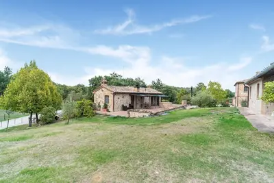 Image de Cottage en Ombrie avec piscine et jardin