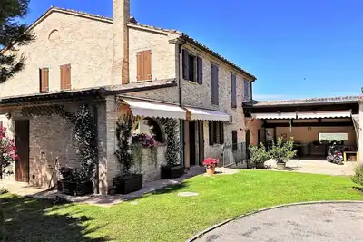 Image de Villa à Marche avec Piscine Privée