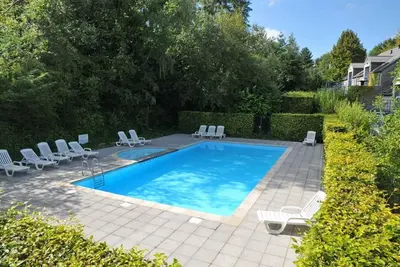 Image de Studio en Belgique près de la forêt Ardennes
