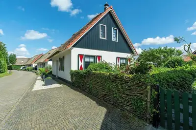 Image de Villa de charme avec parasol