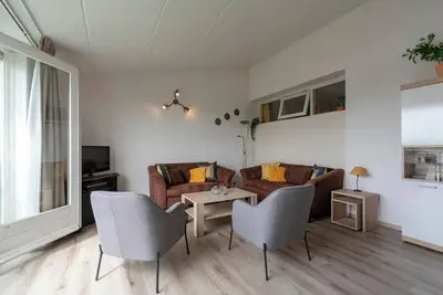 Image de Appartement près de la côte avec balcon