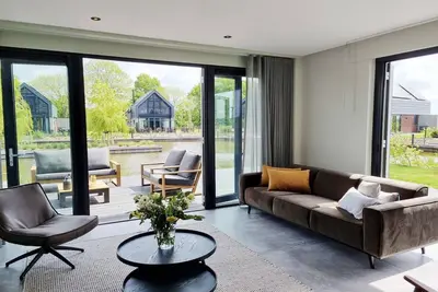 Image de Villa à Balk avec ponton privé sur Slotermeer