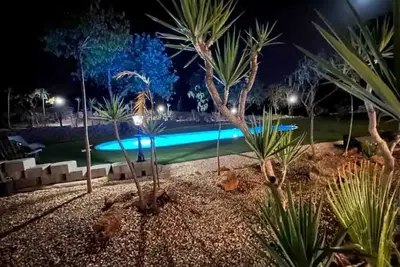 Porches Private Pool Villa 17 Guests