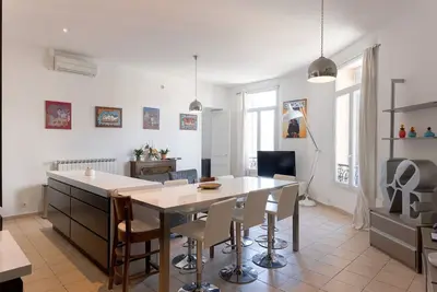 Image de Carnot Prestige – Spacieux & Central