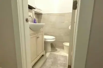 Image de Brand new 1br~ Newly furnished In Unit Laundry (9)