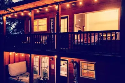 Image de Skyline View Cabins - Panoramic Skycapes and Spectacular Vista Views Await You!