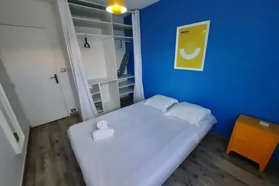 Image de Les Buttes : Apt 2 Prs, 1 ch : Parking privé