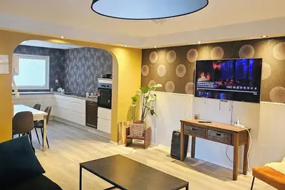 Image de Full Privacy Townhome with WiFi in Oslo