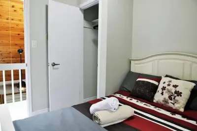 Image de New Spacious Lakefront Family Cottage w/Bbq & Toys
