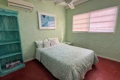 Image de Cozy 3 bedrooms Villa in Hotels area by eagle beach with Pool.