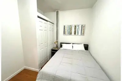 Image de Gorgeous 1 Br apartment in Ues- W/ Laundry (32)