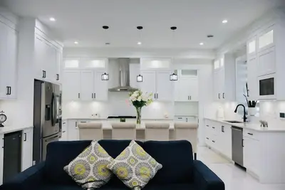 Image de Luxurious 4br - Family Retreat - King Beds