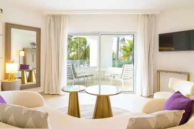 Image de Elevated Getaway: Platinum Suite Extravagance at Grand Bavaro Princess