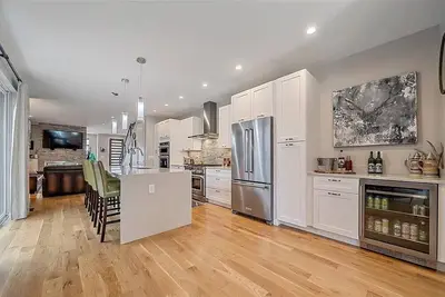 Image de Luxury 3br Home in RiNo w\/ Office & Rooftop Terrace – 30+ Day Stays