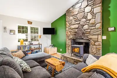 Image de Blissful Bungalow near Brevard Pet Friendly w/free Biltmore Pass