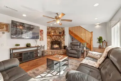 Image de Moab Family Getaway at Big Bear- Hot Tub- Game Room-