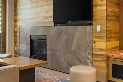 Image de Cozy 1-bedroom condo in enjoyable Avon with Ac, fitness room, WiFi