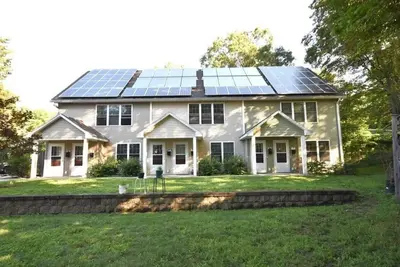 Image de Modern 1-bedroom Downtown apartment in enchanting Amherst with Full Kitchen/Wifi