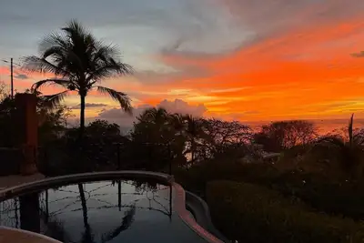 Image de Flamingo Beach view/access Home & Private Pool in luxury celebrity neighborhood