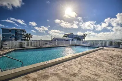 Image de Harborage 2/2, dock, pool, 1-dog ok