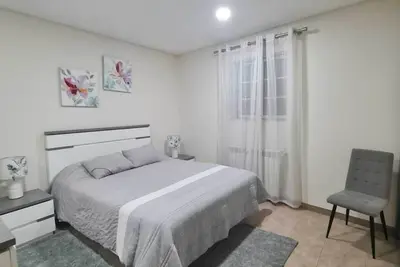 Apartamento T3 para Alugar - Zona Rural com Garagem Fechada e Churrasqueira