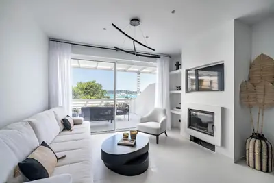 Image de Marina Suite, Elegance Living