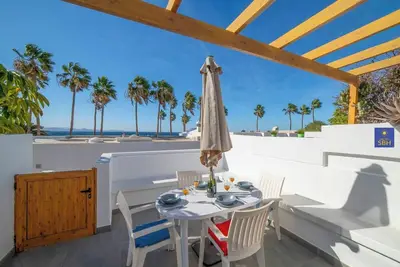Image de Palm View – 2 Bed near Playa Flamingo with Sea Views and Communal Pool