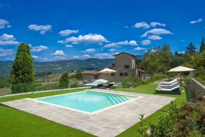 Image de Luxurious Tuscan Estate with Villas