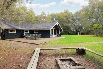 Image de Maison de vacances pour 9 a Væggerløse-By Traum