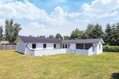 Image de Maison de vacances pour 8 a Væggerløse-By Traum