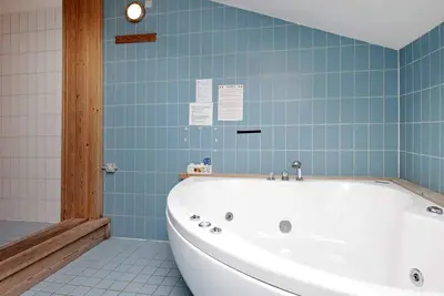 Image de Maison de vacances pour 8 a Harboøre-By Traum
