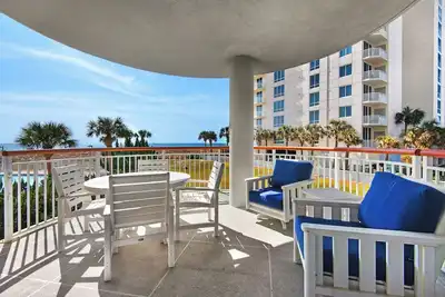 Image de Beach Colony 1d Gulf Front 3 Bd/3ba with Beach Chair Service