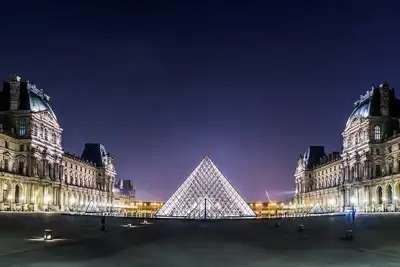 Image de A French Grandeur Near Historic Marais & Renowned Louvre Museum - 5 Bedroom