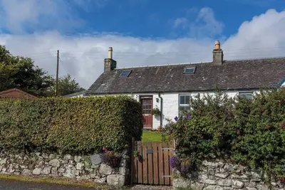 Image de Sea View Cottage - dog-friendly, traditional cottage