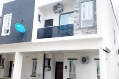 Image de 4 Bed-24\/7 Electricity\/Wi-Fi\/Security&Pool. Lekki