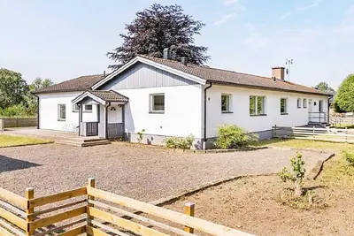 Image de Maison de vacances pour 8 a YNGSJÖ-By Traum