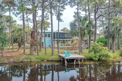 Image de For the Birds- relax on the lagoon!