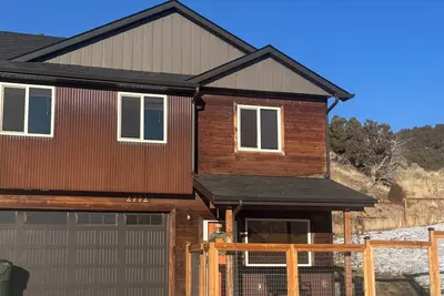 Image de Family & Pet-Friendly Stay. Mountain View’s. Near Isu & Hospital.