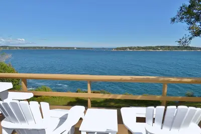 Image de LobsterCliff by Chill Vacation Rentals!