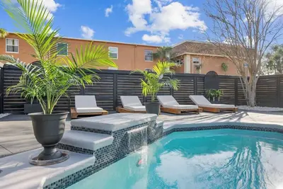 Luxury poolside paradise