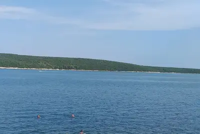 Image de Šarmantno stanovanje sa krasnim pogledom na more i prelijepa zelena Istra.
