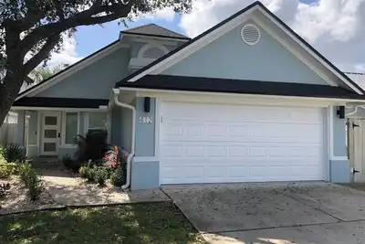 Image de 3-bedroom house in wonderful Jacksonville Beach with king bed, and next to Mayo