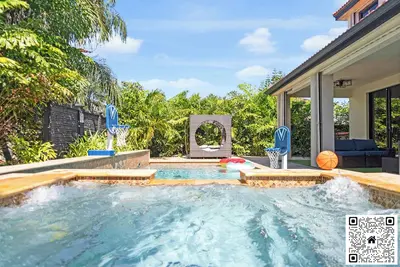 Image de Avatar Waterfront Villa Heated Pool Jacuzzi Miami