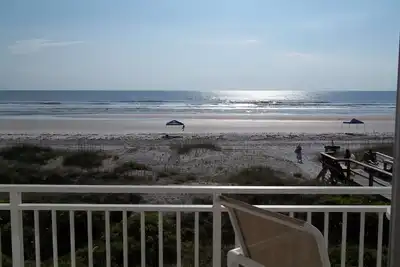 Image de Trade Winds 41 Beachfront Bliss