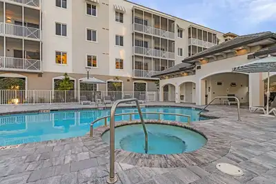 Image de Gorgeous 2/2 Condo in Bonita Fairways!